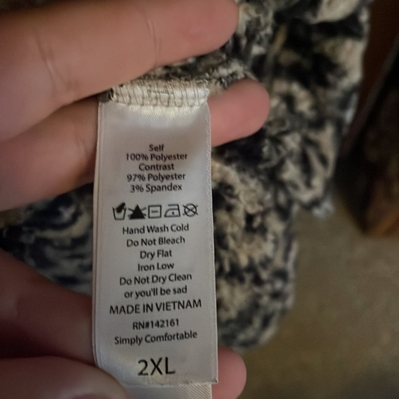LuLaRoe jacket - Picture 3 of 3